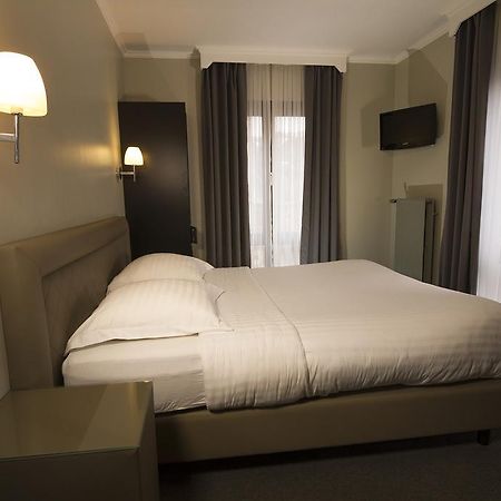 Hotel Le Chantecler Brüksel Dış mekan fotoğraf