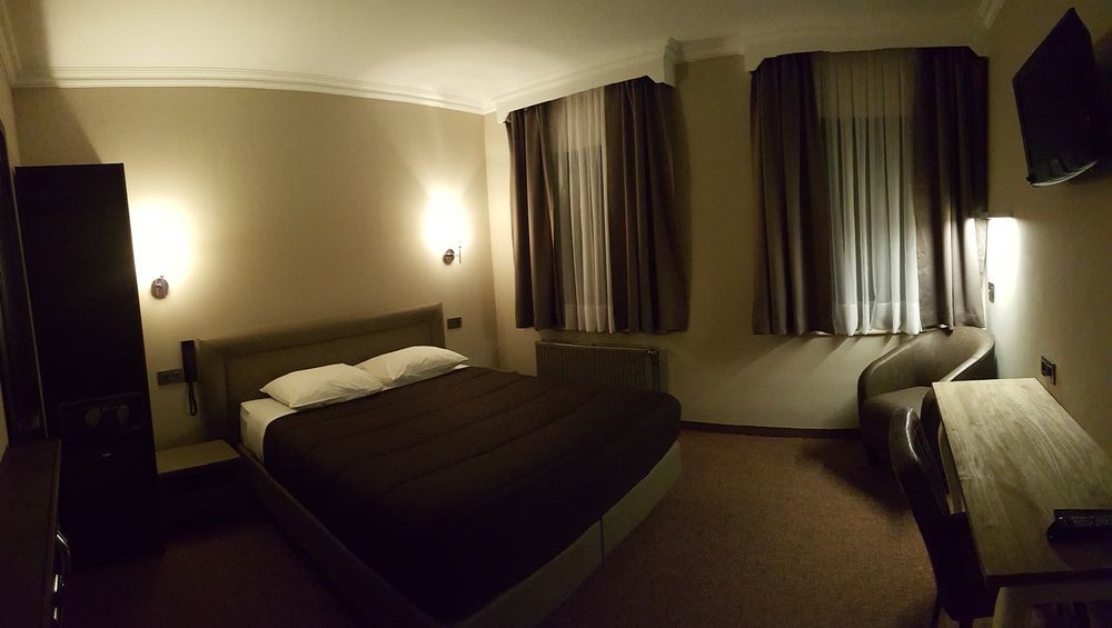 Hotel Le Chantecler Brüksel Dış mekan fotoğraf